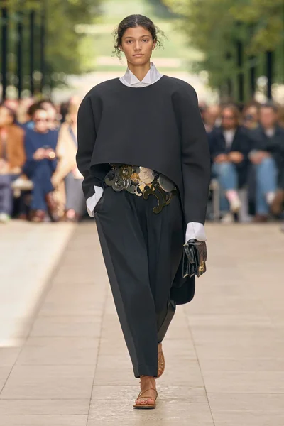 Look 59